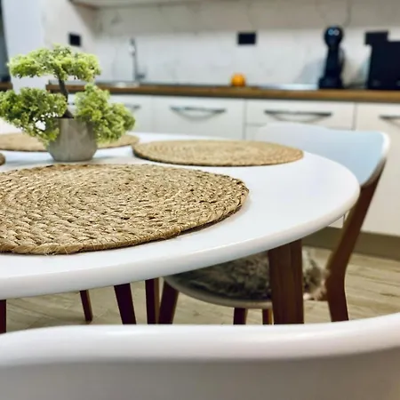 Belvedere By Infinity Alz * Navodari